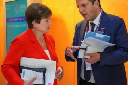 <p>El FMI cerró el acuerdo con Argentina y desembolsará US$ 7.500 millones</p>