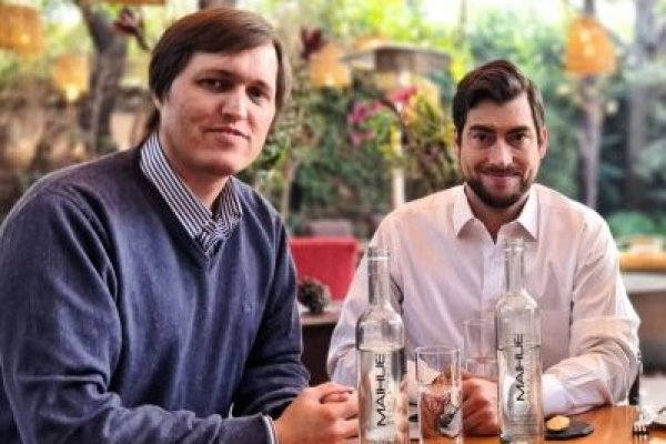 Rodrigo Bulnes y Claudio Brinkmann, fundadores de Maihue.