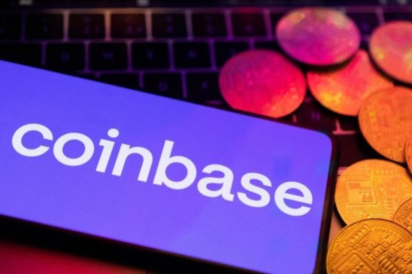 Regulador de EEUU le pidió a Coinbase que detuviera el comercio en todo excepto bitcoin