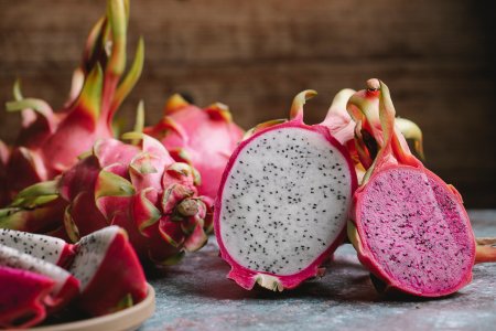 <p>Pitahaya, el rentable fruto que crece en Perú y sobre el que ya se proyecta exportar en 2025</p>