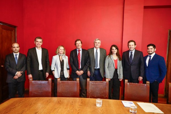 Pacto Fiscal: Comité de Expertos se reúne por primera vez y define hoja de ruta