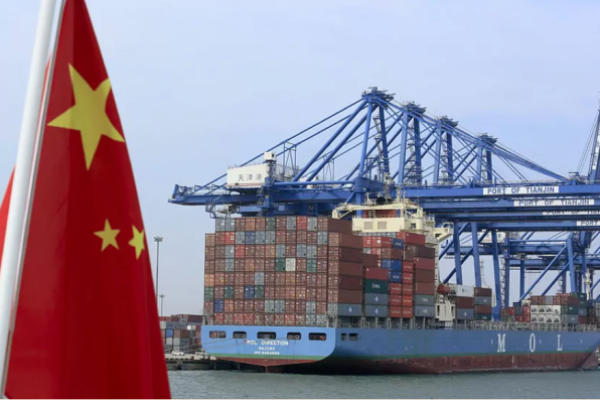<p>Las exportaciones chinas sufren la peor caída desde el comienzo de la pandemia</p>