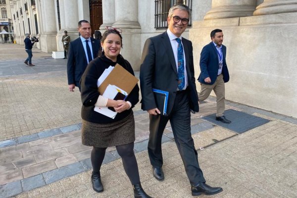 <p>La “teoría del queso suizo” con la que Dipres explicó lo sucedido en los traspasos de fondos de los Gobiernos Regionales</p>