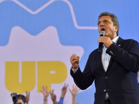 <p>Ministro Massa explicó por qué sube el dólar blue en Argentina y reveló qué pasará con la divisa tras las PASO del domingo</p>