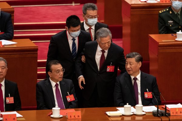 Aires de tormenta cubren el balneario de Beidaihe, donde Xi Jinping celebra tradicional retiro con líderes políticos chinos