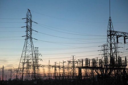 <p>Modernización de las redes eléctricas: Perú anuncia hoja de ruta a 2030, mientras discusión en Chile se estanca</p>