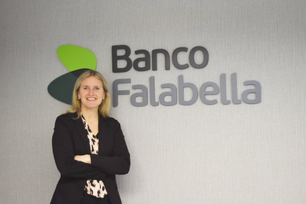 La nueva gerenta general de Banco Falabella, Maia Hojman.