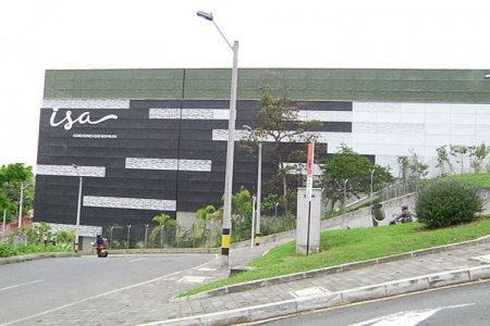 Colombiana ISA gana tres proyectos de transmisión de energía en Perú por US$ 141 millones