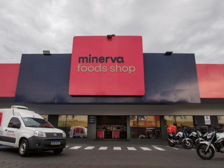 Gigante brasileña Minerva adquiere 16 plantas y un centro de distribución del frigorífico local Marfrig