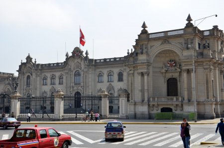 Ministerio de Economía de Perú baja sus proyecciones de crecimiento para este año de 2,5% a 1,1%