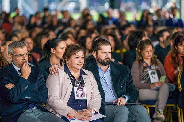 El Presidente Gabriel Boric encabezó el lanzamiento del Plan Nacional de Búsqueda de Verdad y Justicia. Foto: Presidencia