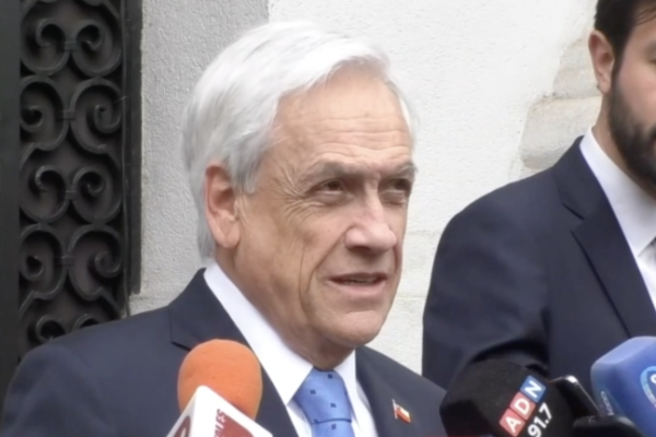 <p>Ahora en DF | Piñera tras reunión con el Presidente Boric por conmemoración de 50 años</p>