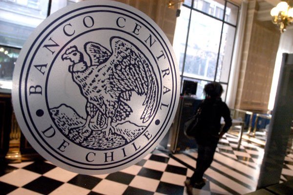 <p>Encuesta del Banco Central: expectativas de inflación de los empresarios se reducen por primera vez en seis meses</p>
