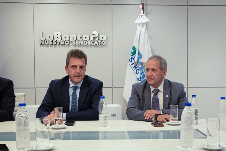 <p>Argentina: Banco Macro se compromete a mantener plantilla del brasileño Itaú, tras acuerdo de compra</p>
