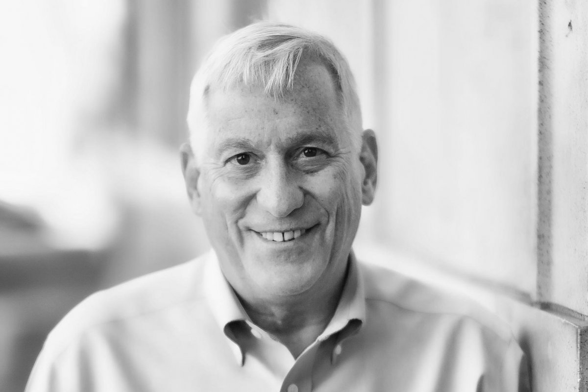 <p>Walter Isaacson, biógrafo de Elon Musk: "Le mueven los demonios”</p>