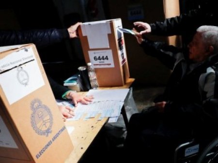 <p>JPMorgan alerta sobre factores de incertidumbre para después de las elecciones argentinas</p>