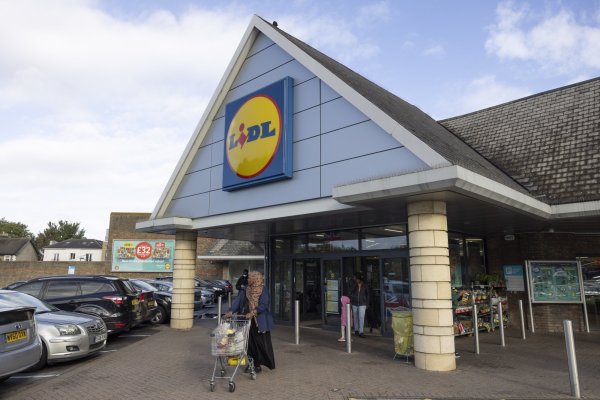 Lidl registra pérdidas anuales en el Reino Unido a pesar del aumento de las ventas por el costo de su expansión
