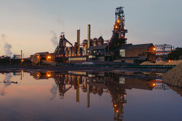 <p>Siderúrgica de Huachipato admite "situación crítica": pierde US$ 279 millones en primer semestre de este año</p>