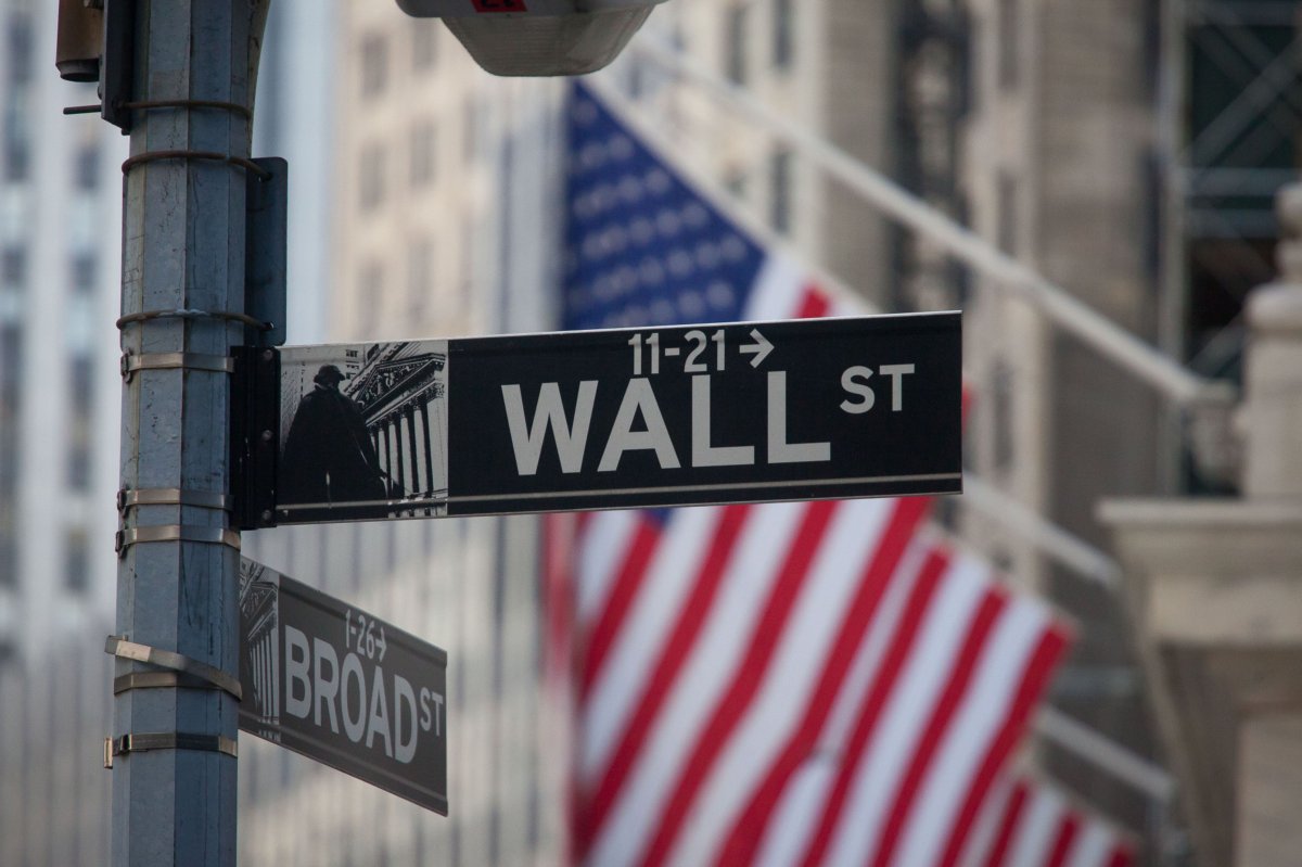 <p>Wall Street cierra con caídas moderadas a la espera de anuncios de tasas de la Reserva Federal</p>