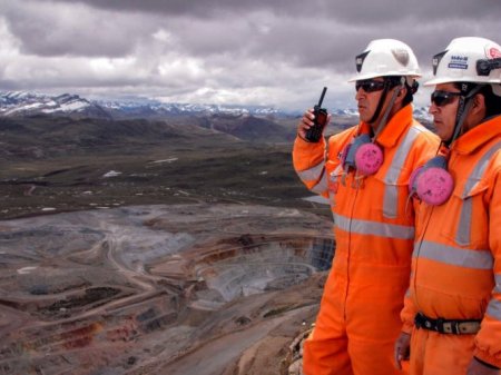 <p>Minera peruana Volcán anuncia plan de fortalecimiento interno, tras polémicos cambios en su directorio</p>