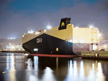 <p>La familia más rica de Sudamérica casi duplicó su fortuna gracias a su apuesta por el sector naviero y la logística portuaria</p>