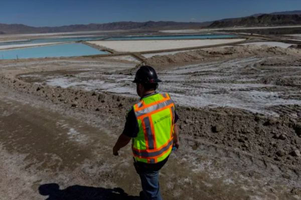 Litio en Perú: Minera canadiense consigue luz verde para perforación clave y suma refinería
