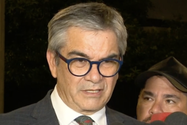 <p>Ahora en DF | Marcel por ley de presupuesto tras cónclave oficialista en Cerro Castillo</p>