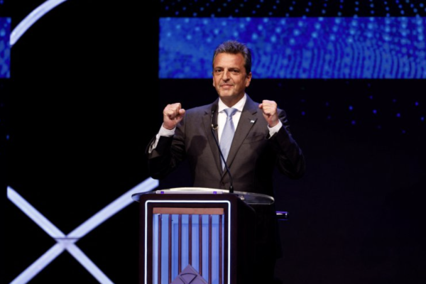 Sergio Massa avanza con una de sus promesas electorales: crear la “moneda digital argentina”