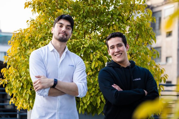 Andrés Leiva y Matías López, cofundadores de Videsk.