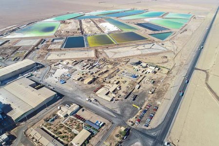 JPMorgan alerta que Chile se quedará atrás en la carrera del litio y será superado por China en 2026 y Argentina en 2030