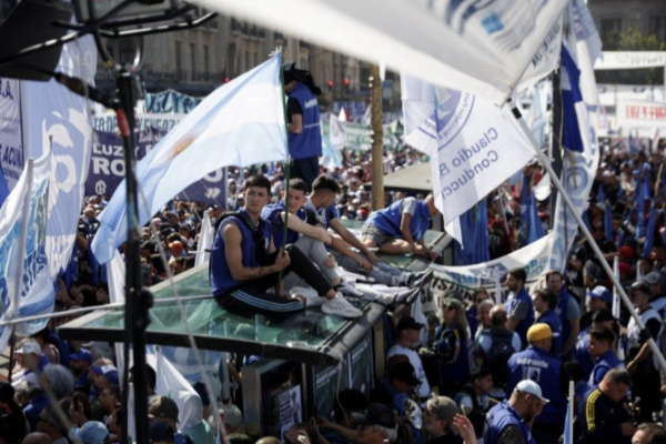 Cómo se están preparando los argentinos para el día después de las elecciones