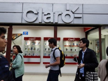 Claro desplegará 3 mil kilómetros de fibra óptica en Perú durante 2024