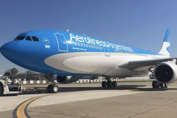 Aerolíneas Argentinas se incorporaría al Grupo Abra formado por Avianca y GOL