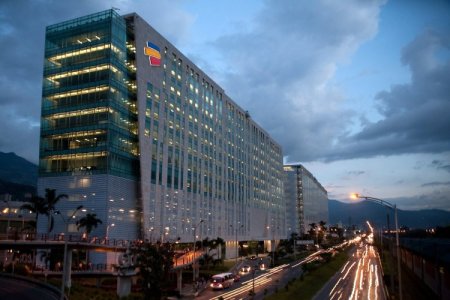 Bancolombia, Banco Davivienda y Grupo Aval tienen a los banqueros más influyentes