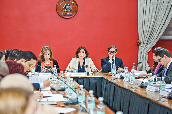 El Foro de Ética e IA organizado por Unesco, el Gobierno de Chile y la CAF.