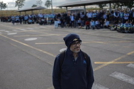 Trabajadores de General Motors en São Paulo en huelga por despidos