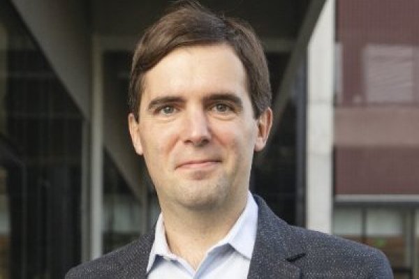 <p>Alejandro Vicondoa sobre las elecciones en Argentina: “Si no resuelves la parte fiscal van a seguir los problemas de deuda externa”</p>