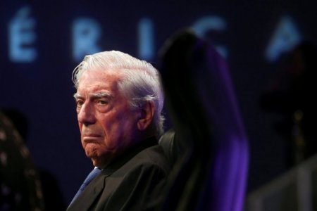 <p>Decodificando la despedida de Vargas Llosa de la ficción</p>