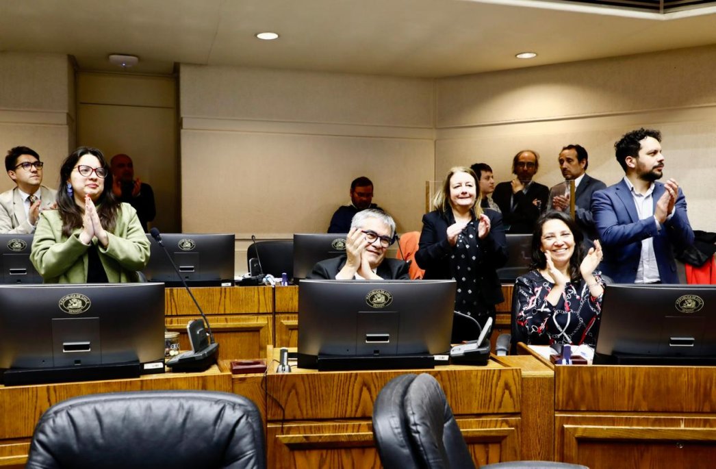 Comisión especial mixta despacha el Presupuesto 2024 a la Cámara con el ...