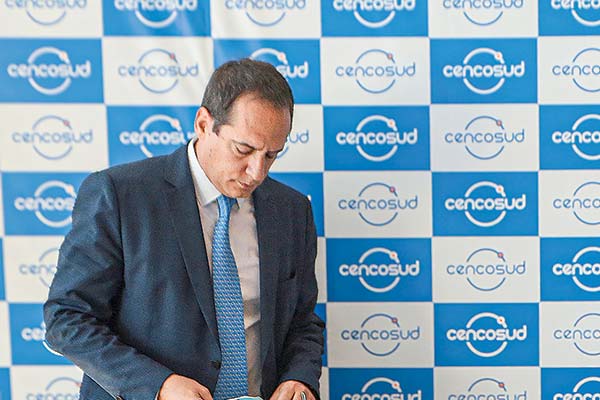 <p>Regulador chileno mantiene multa contra exgerente general de Cencosud por uso de información privilegiada</p>