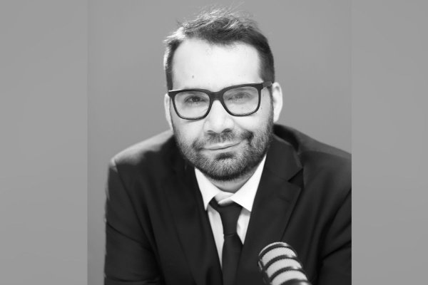 Nicolás Copano y su libro sobre IA: “Hay que ser el jefe de las máquinas antes de que las máquinas sean tu jefe”