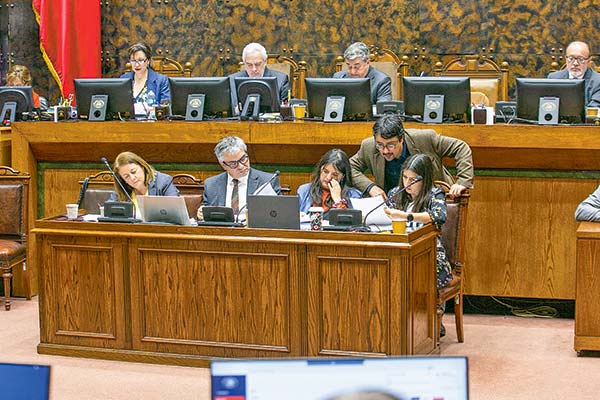 <p>Foto: Senado</p>