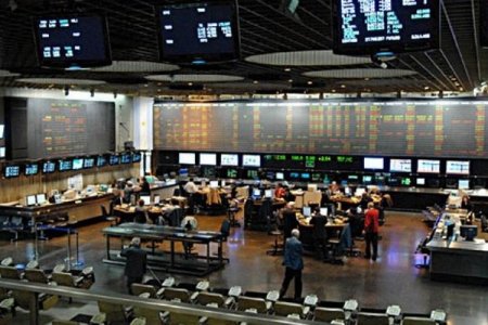 <p>Mercados siguen al alza tras triunfo de Milei: la bolsa, los bonos y el dólar blue vuelven a subir</p>