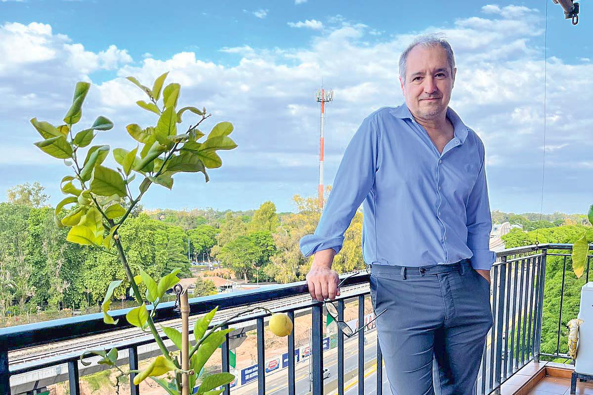 <p>Diego Cabot: "Vamos a tener a un Milei más peinado”</p>