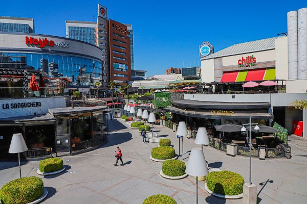 Centro Comercial Parque Arauco.