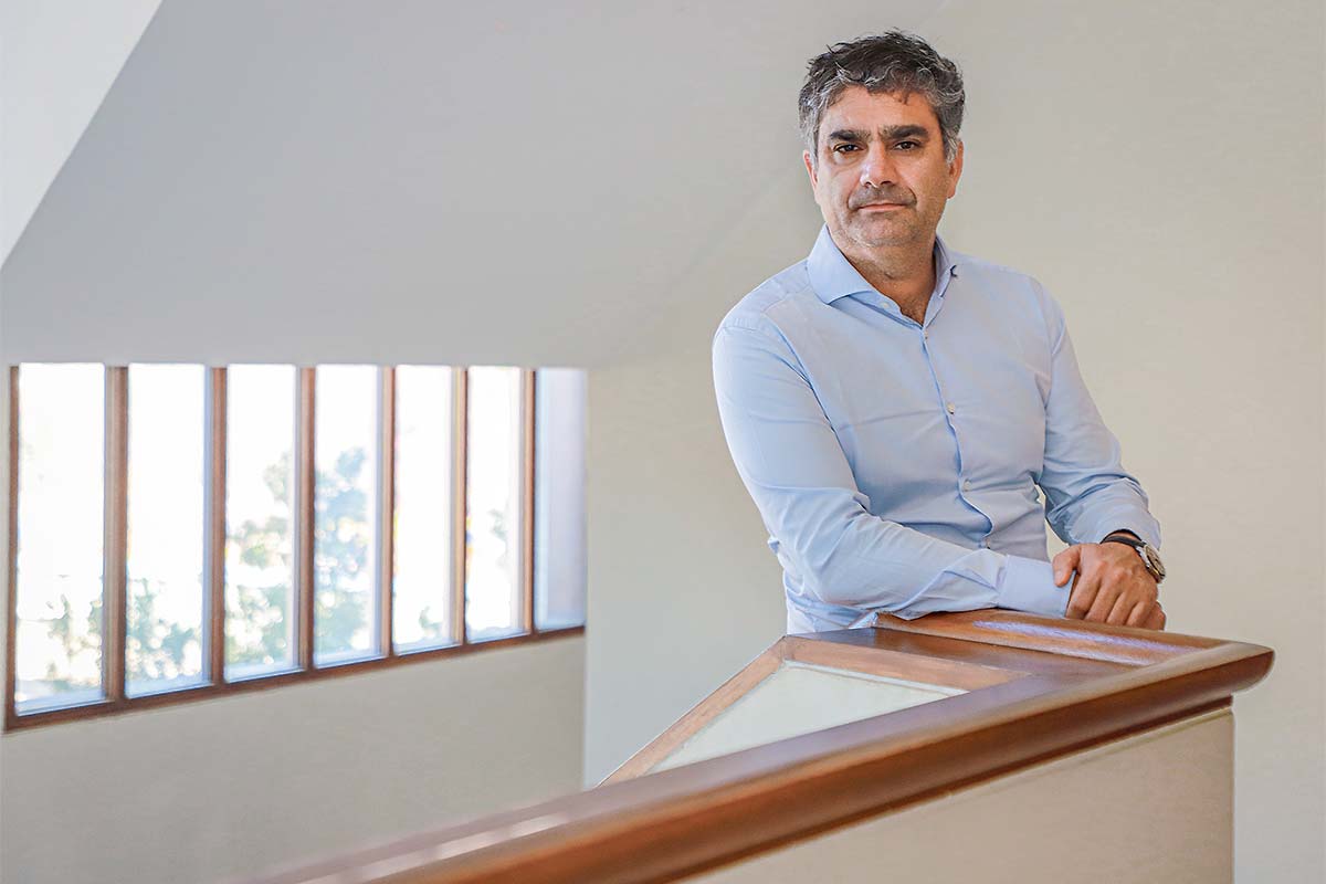 <p>La cuantiosa donación de Carlos Lavín para apoyar investigación contra el cáncer, en España</p>