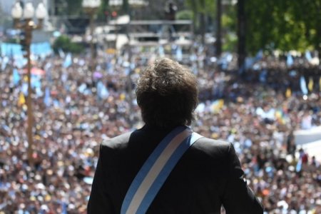 <p>Cómo será el primer lunes de Milei como Presidente: reuniones y el anuncio clave del Portavoz</p>