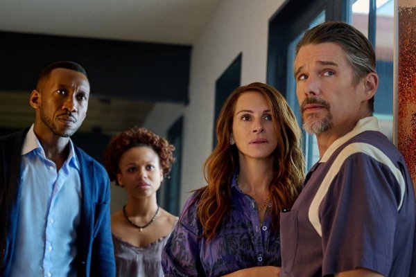 Guía del ocio: El fin del mundo con Julia Roberts y Ethan Hawke