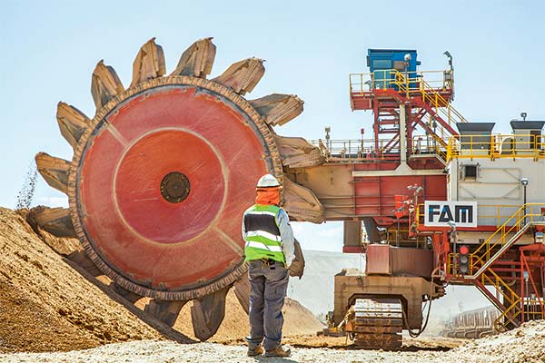 <p>IPoM: los riesgos que vislumbra el Banco Central para el desempeño de la minería en los próximos meses</p>