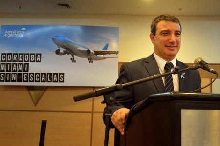 <p>Fabián Lombardo, el experto aerocomercial que fue designado presidente de Aerolíneas Argentinas</p>